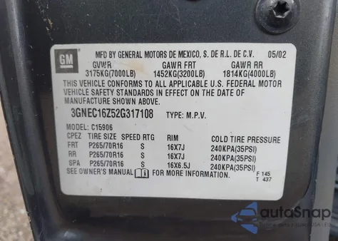 2002 Chevrolet Suburban C1500 z USA, uszkodzony, nr VIN 3GNEC16Z52G317108